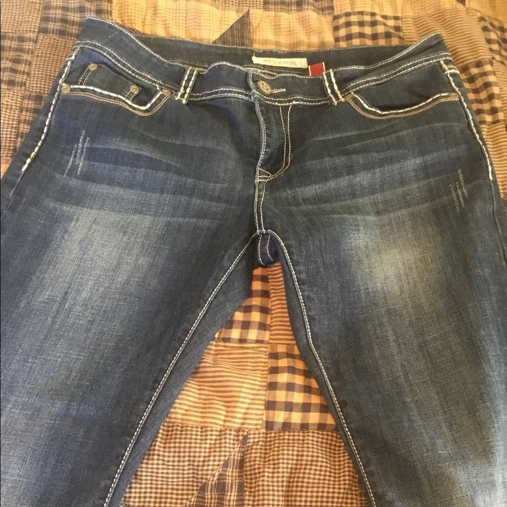 Women’s Stetson jeans